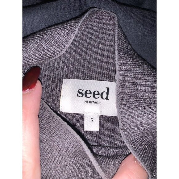 SEED Heritage Gray Bodycone Ribbed Long Bell Sleeve Midi Stretch Dress Sz Small - Picture 11 of 12